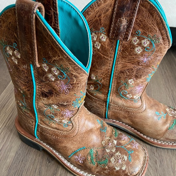 Smoky Mountain Kids' Embroidered Leather Floralie Square Toe Boots Sz 10.5 - Picture 3 of 10